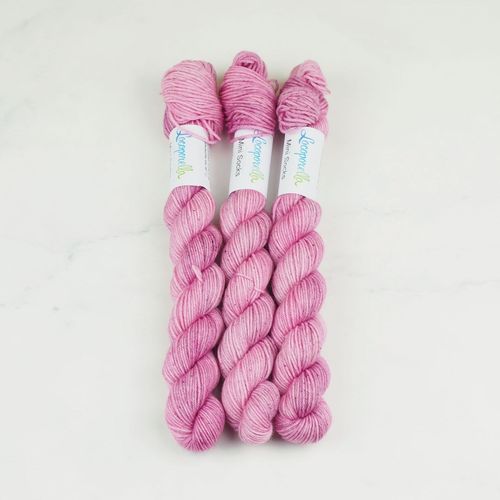 Blush - 20g Mini Socks