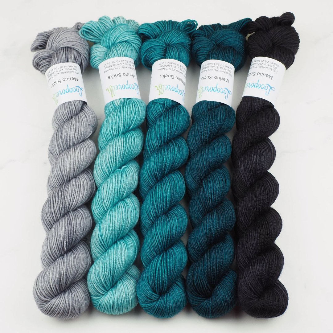 Merino Socks Set - Ocean Blue 5 x 50g