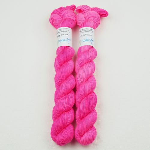 Pink Shot - Merino Socks 50g